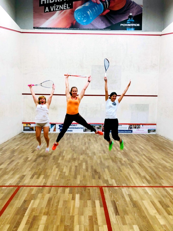 39916261_715805985437102_8869459756637487104_n