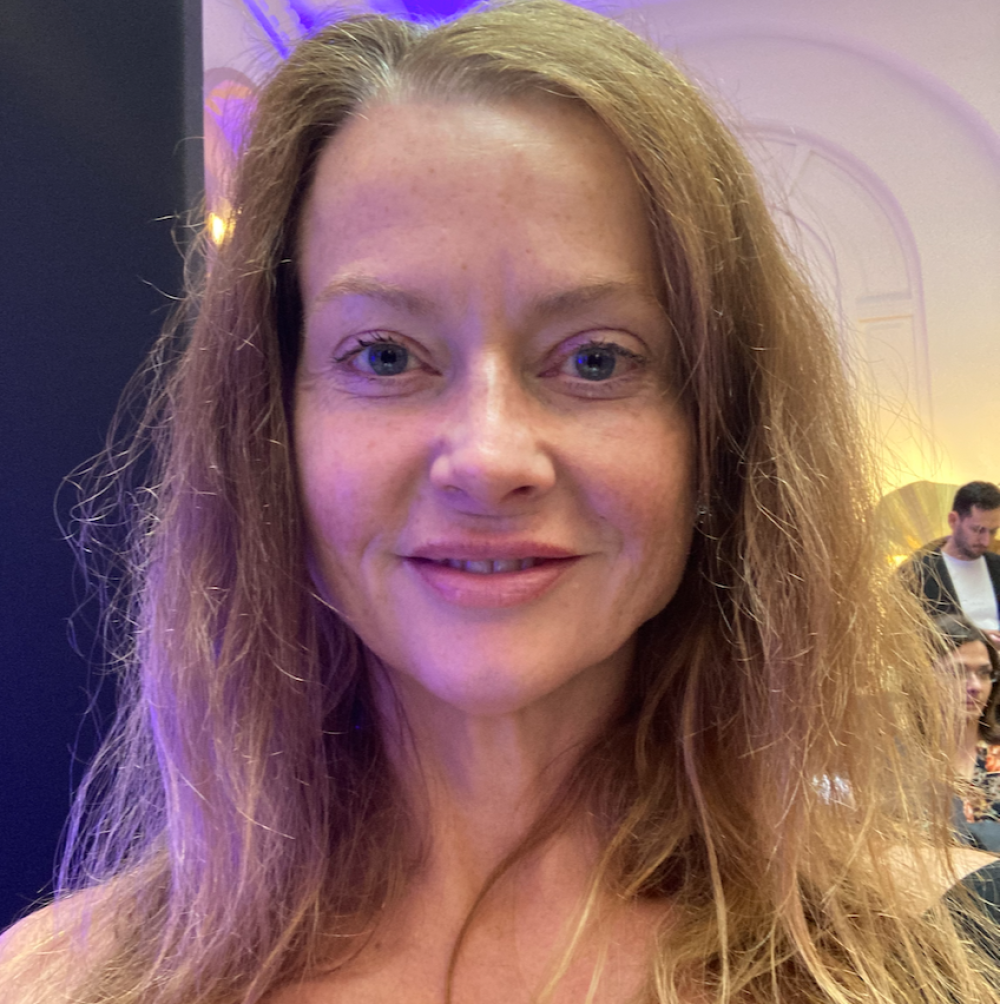 csak az olvassa. én szóltam